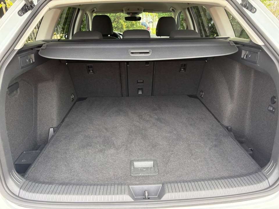 Volkswagen Golf - Imagem 9