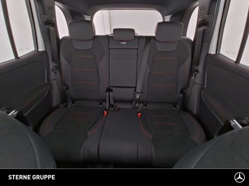 Mercedes-Benz EQB 350 - Imagem 9