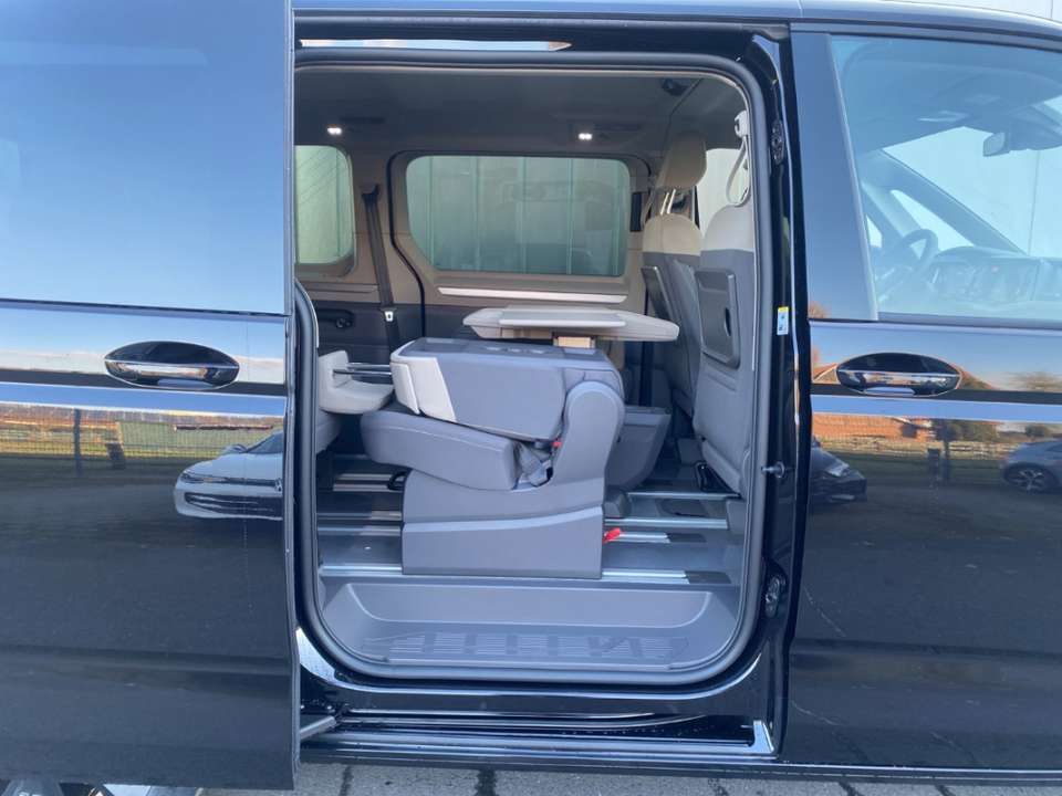 Volkswagen T7 Multivan - Imagem 8