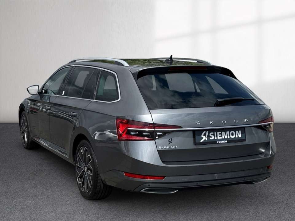 Skoda Superb - Imagem 3