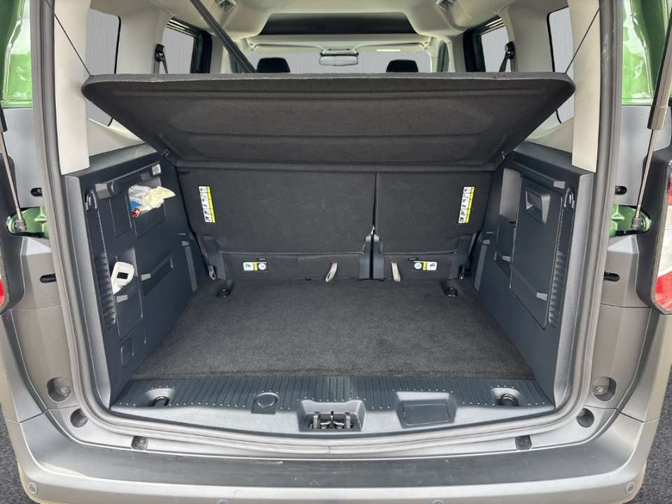 Ford Tourneo Courier - Imagem 12