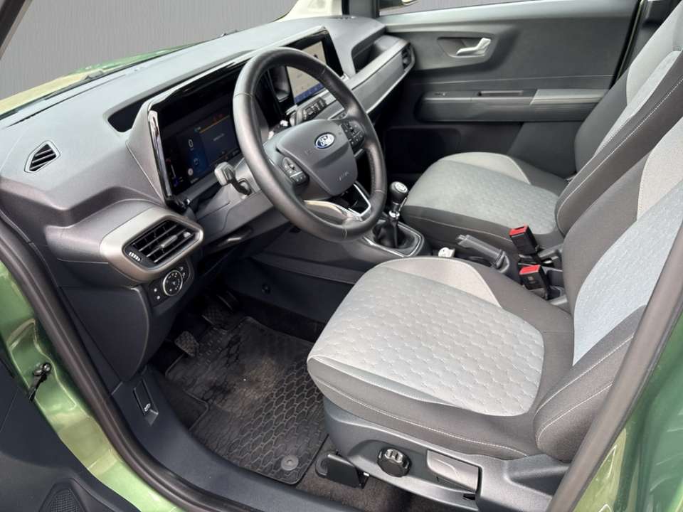 Ford Tourneo Courier - Imagem 13