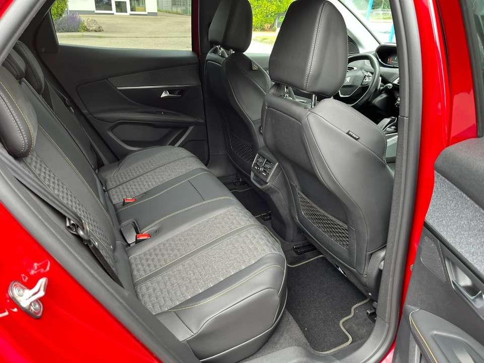 Peugeot 3008 - Imagem 12