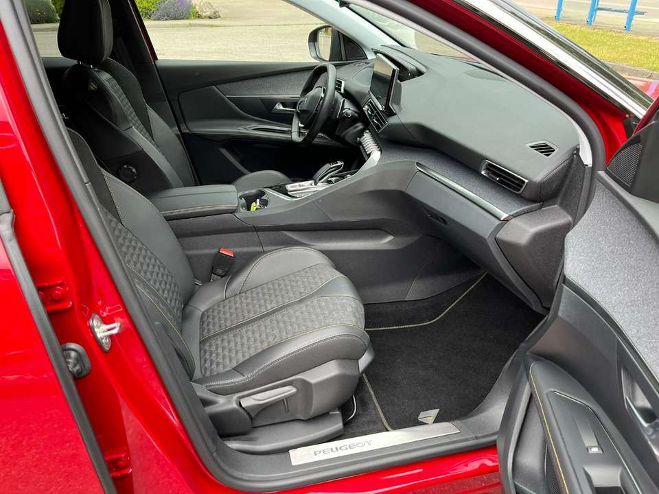 Peugeot 3008 - Imagem 13