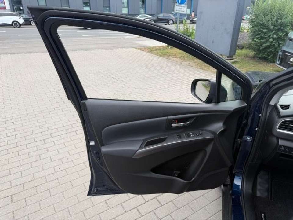 Suzuki SX4 S-Cross - Imagem 13