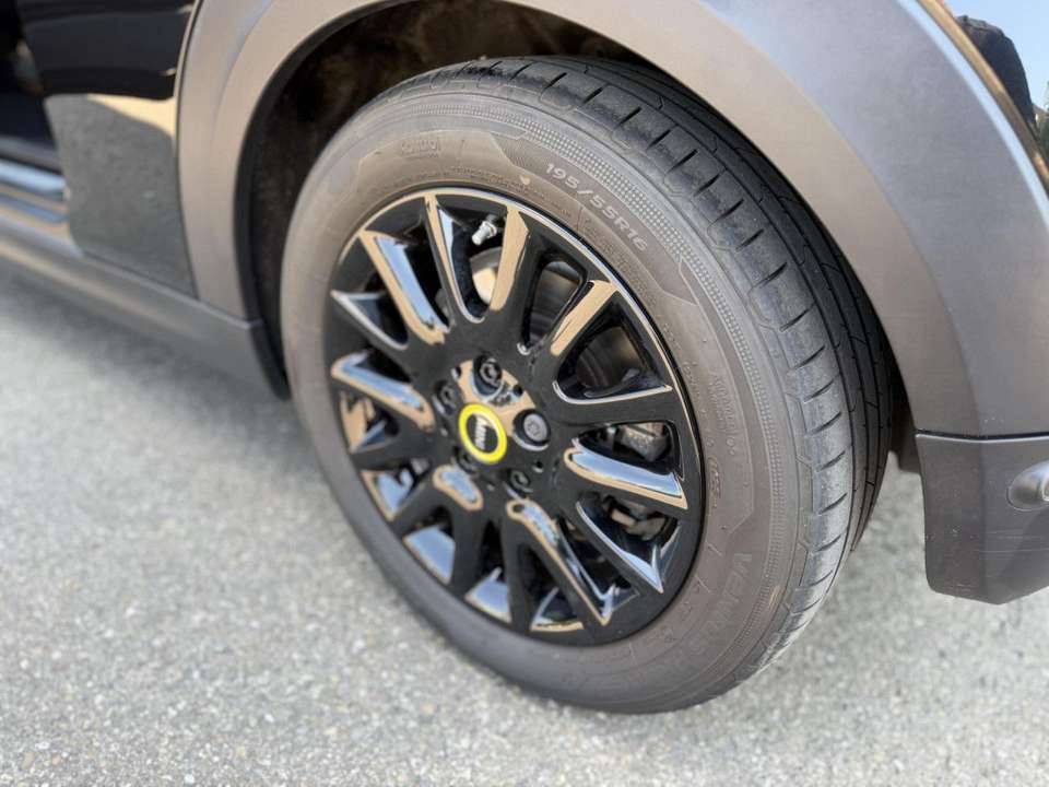 MINI Cooper SE - Imagem 9