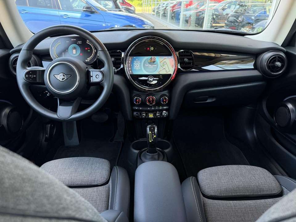 MINI Cooper SE - Imagem 11