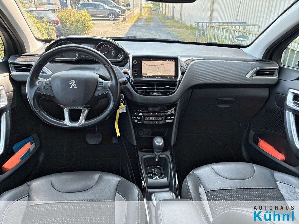 Peugeot 2008 - Imagem 8