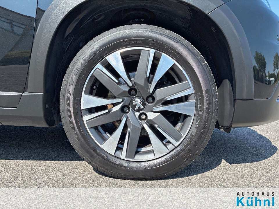 Peugeot 2008 - Imagem 11