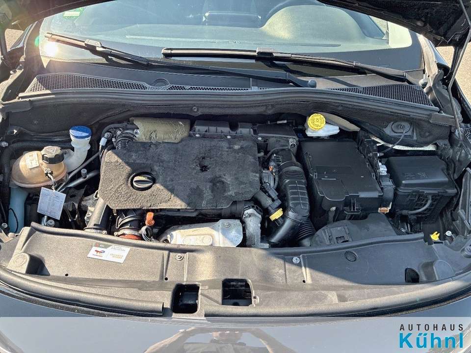 Peugeot 2008 - Imagem 12