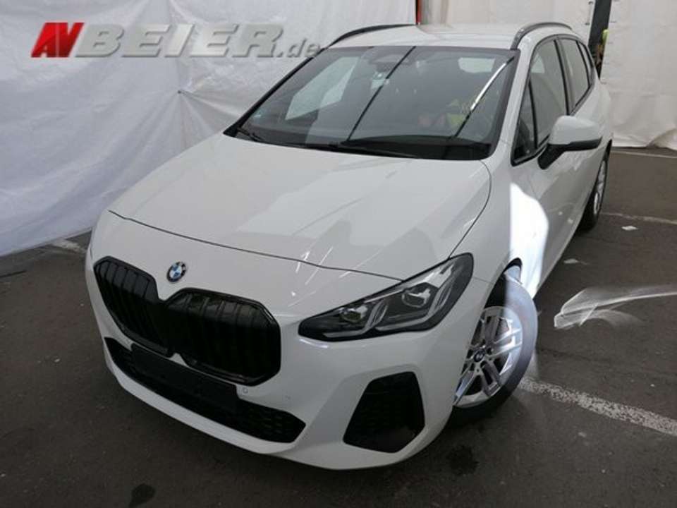 BMW 218 - Imagem 1