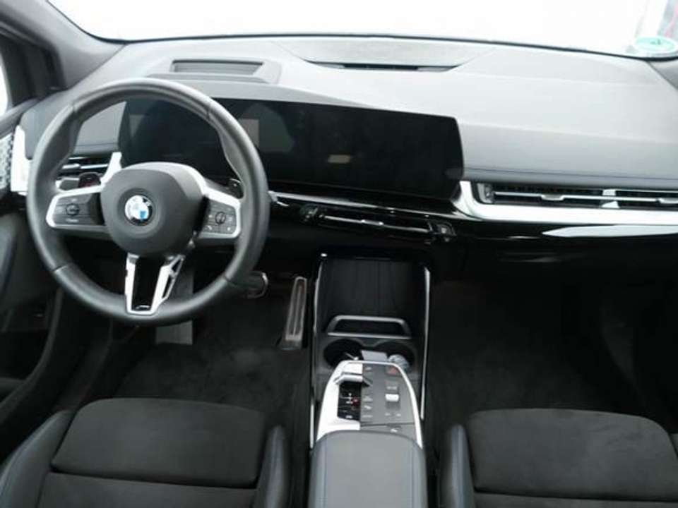 BMW 218 - Imagem 5