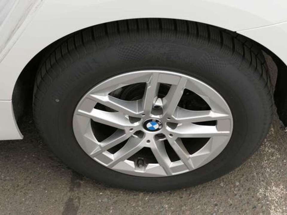 BMW 218 - Imagem 11