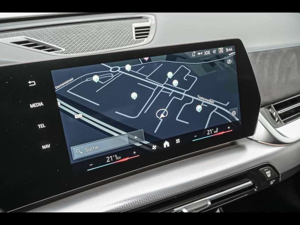 BMW iX2 - Imagem 14