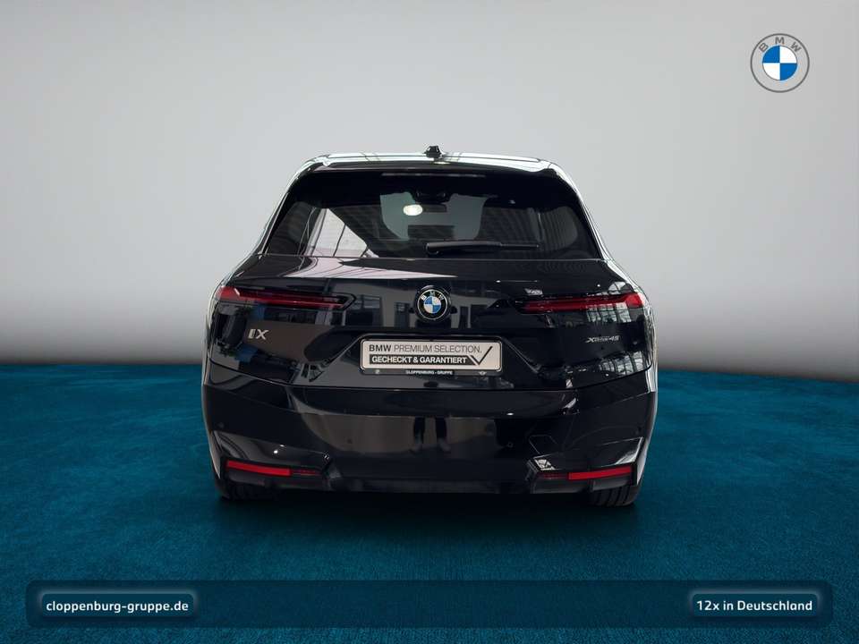 BMW iX - Imagem 5