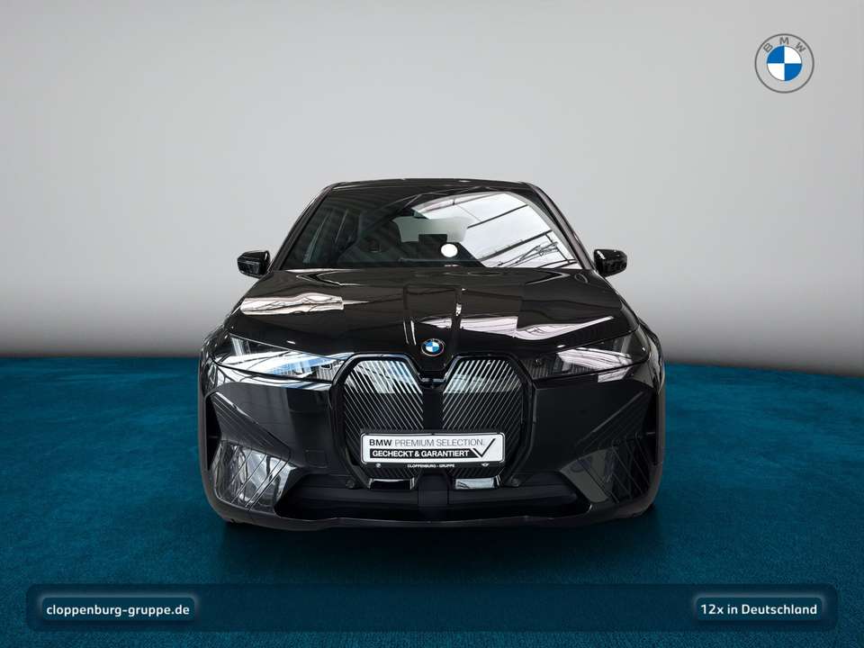 BMW iX - Imagem 9
