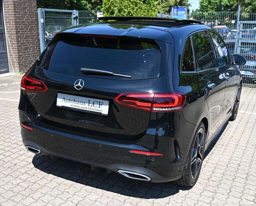 Mercedes-Benz B 250 - Imagem 8
