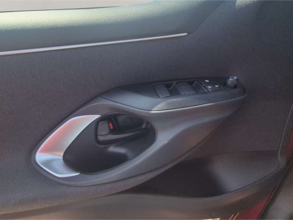 Mazda 2 - Imagem 15