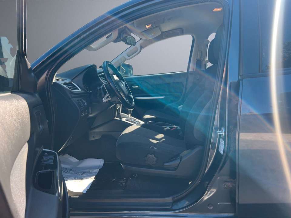 Mitsubishi L200 - Imagem 9