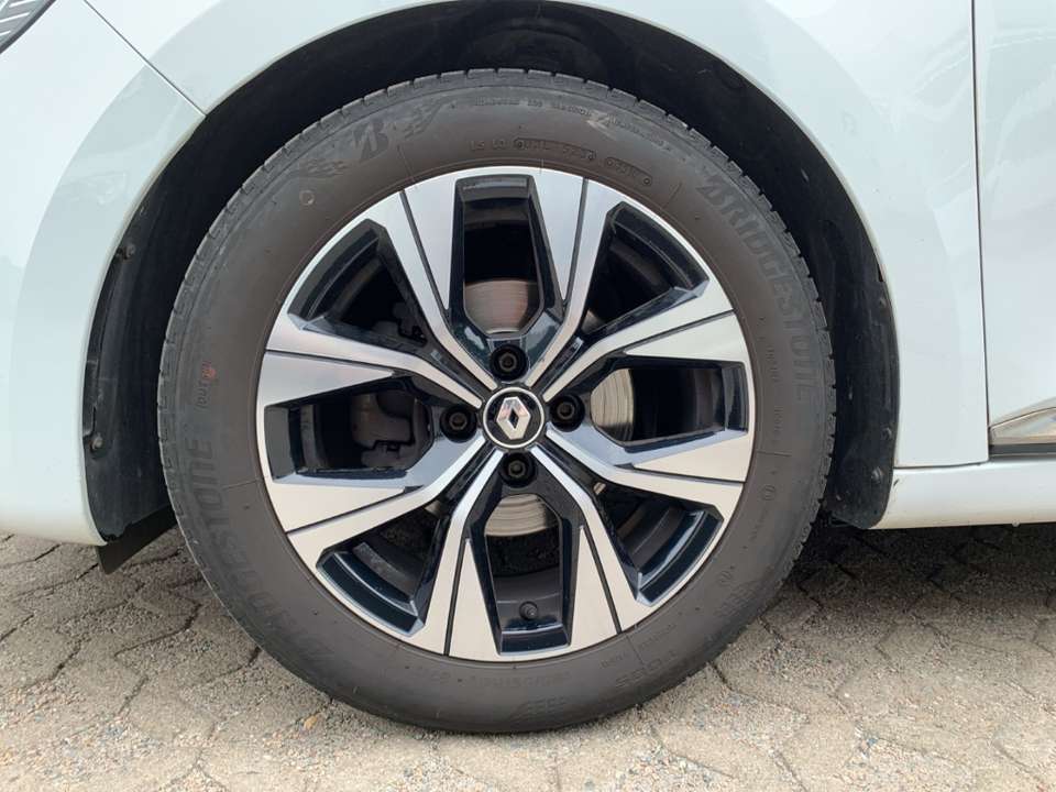 Renault Clio - Imagem 13