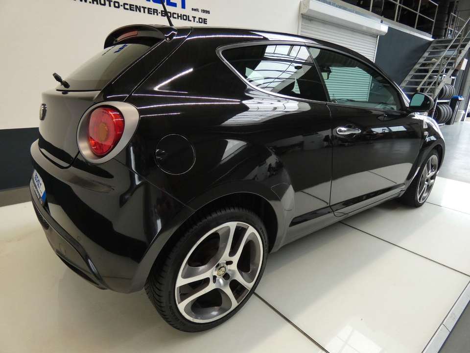 Car picture 9