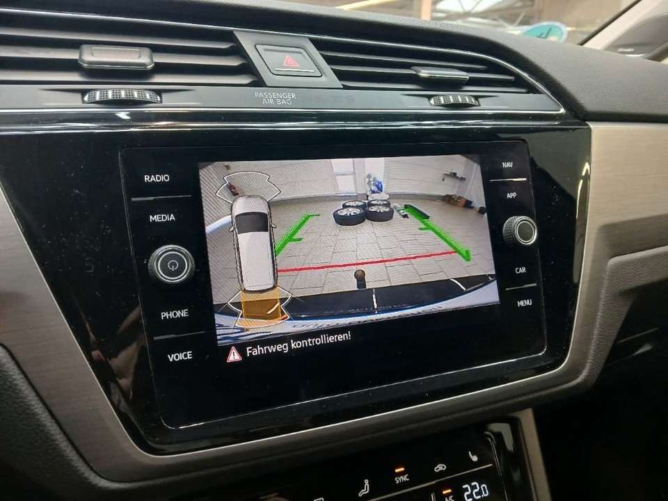 Volkswagen Touran - Imagem 8
