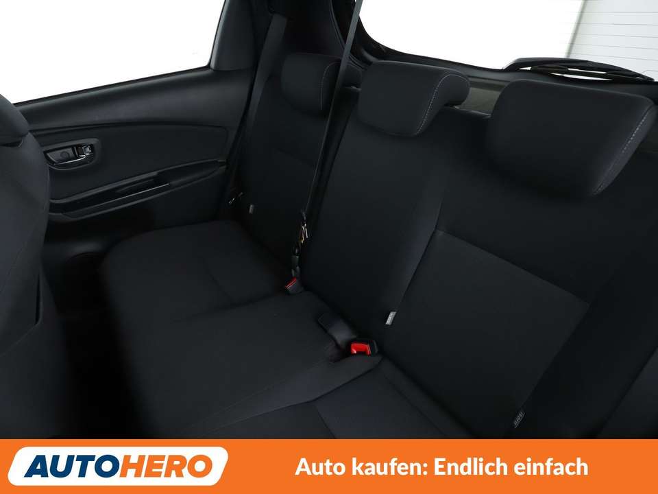 Toyota Yaris - Imagem 14