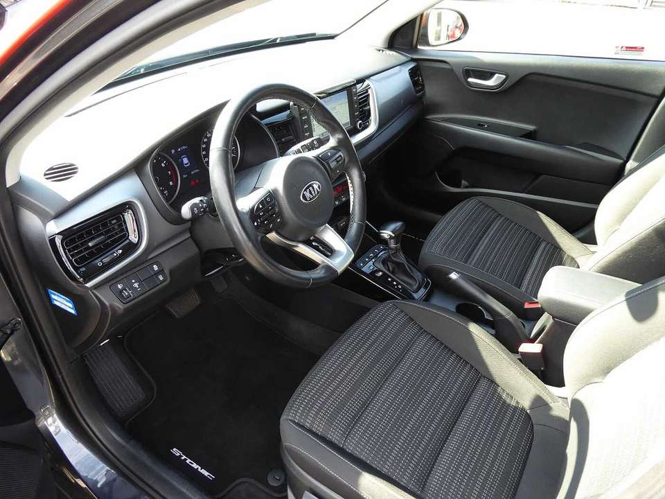 Kia Stonic - Imagem 8