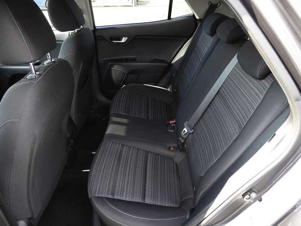 Kia Stonic - Imagem 10