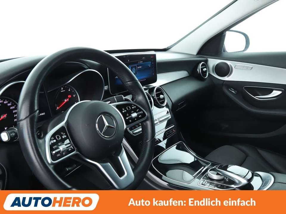 Mercedes-Benz C 220 - Imagem 11