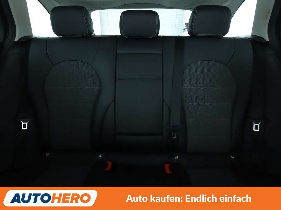 Mercedes-Benz C 220 - Imagem 15