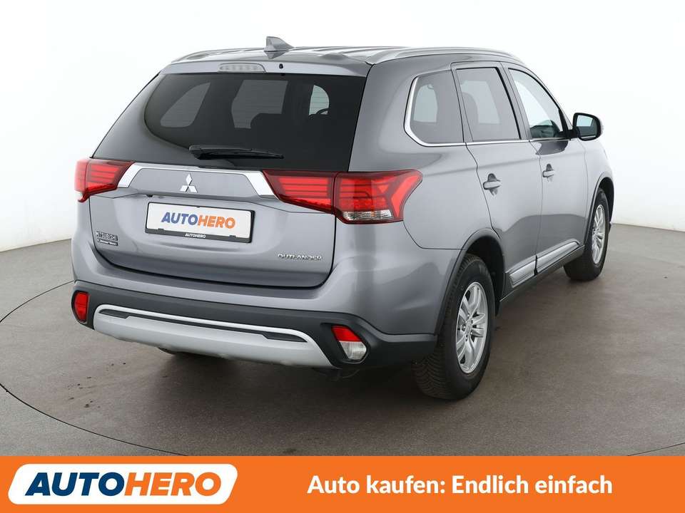Mitsubishi Outlander - Imagem 6