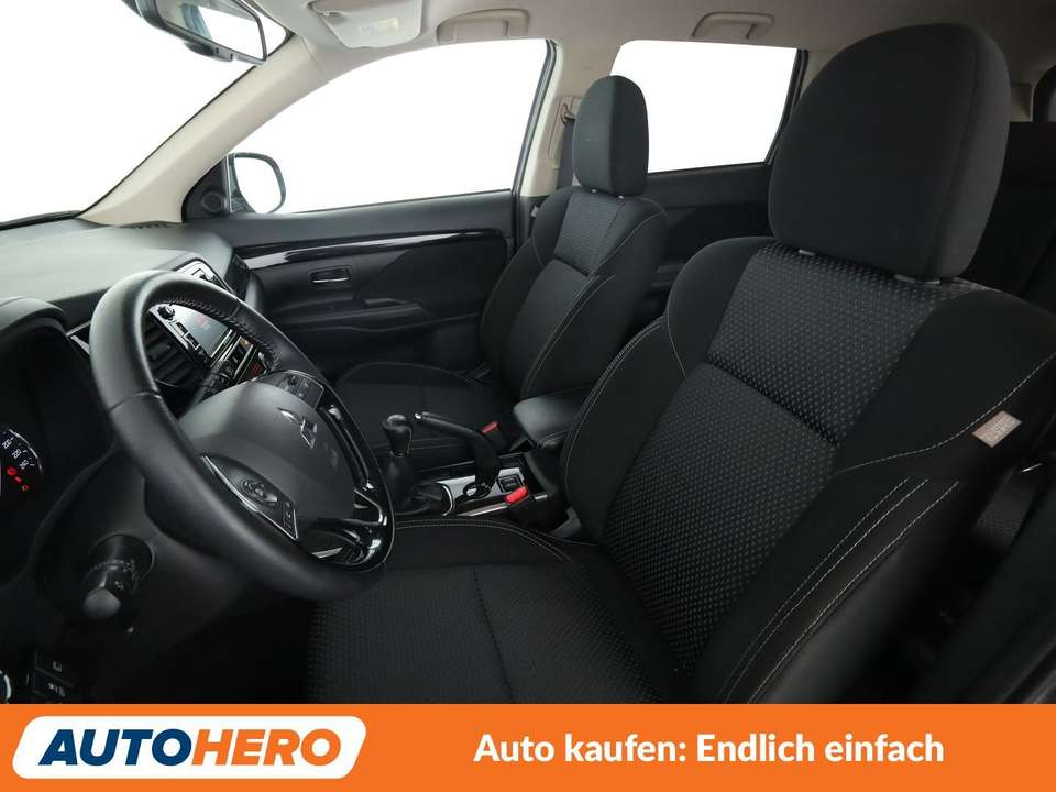 Mitsubishi Outlander - Imagem 10