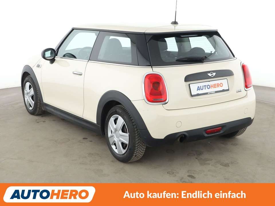 MINI One - Imagem 4