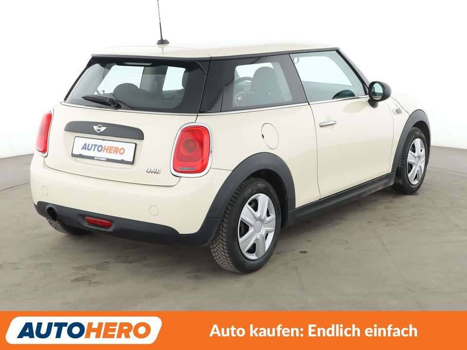 MINI One - Imagem 6