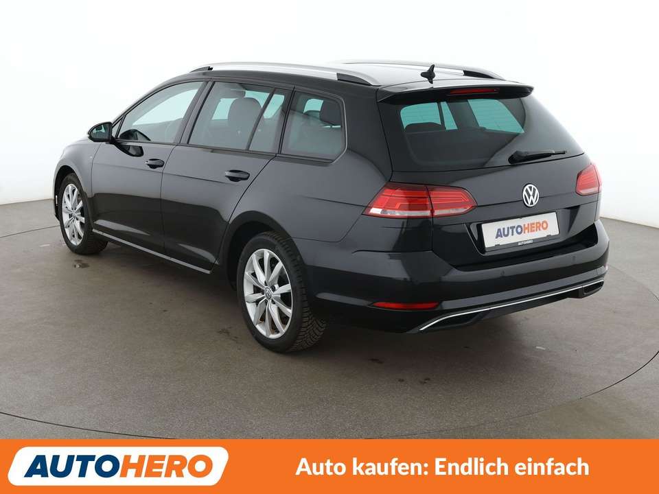 Volkswagen Golf - Imagem 4
