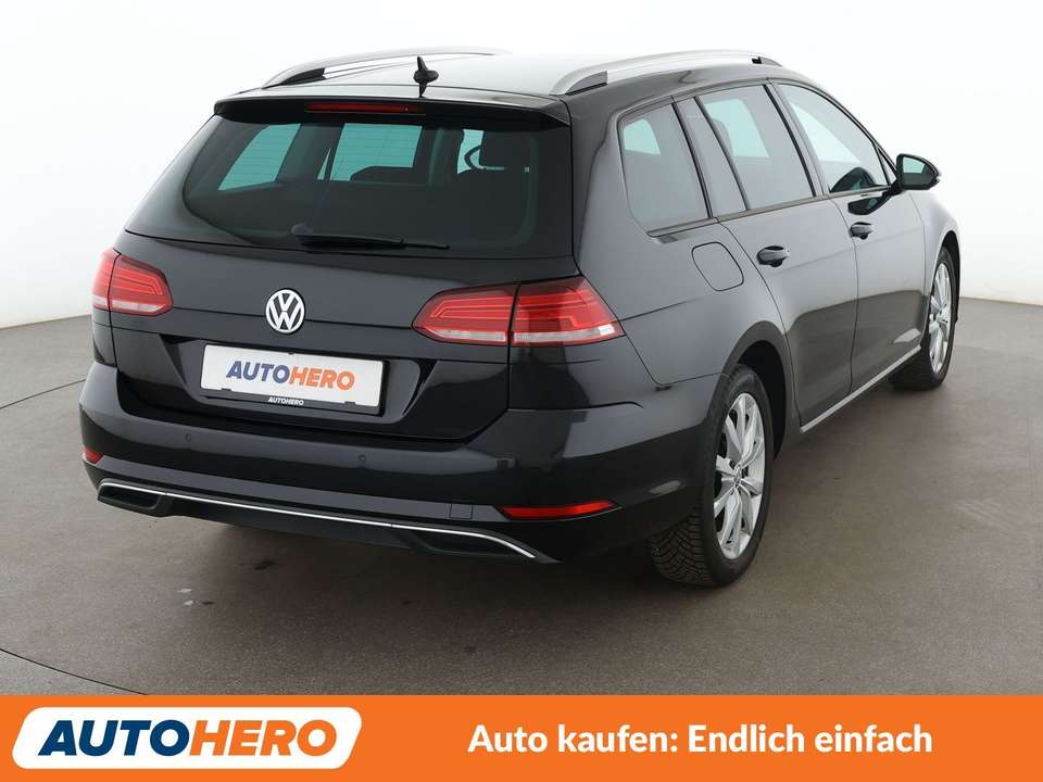 Volkswagen Golf - Imagem 6