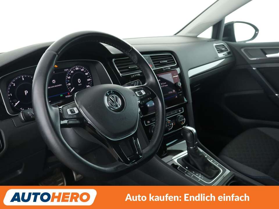 Volkswagen Golf - Imagem 11