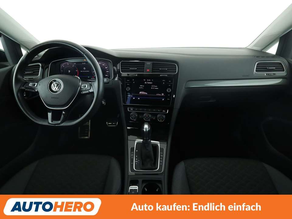 Volkswagen Golf - Imagem 12