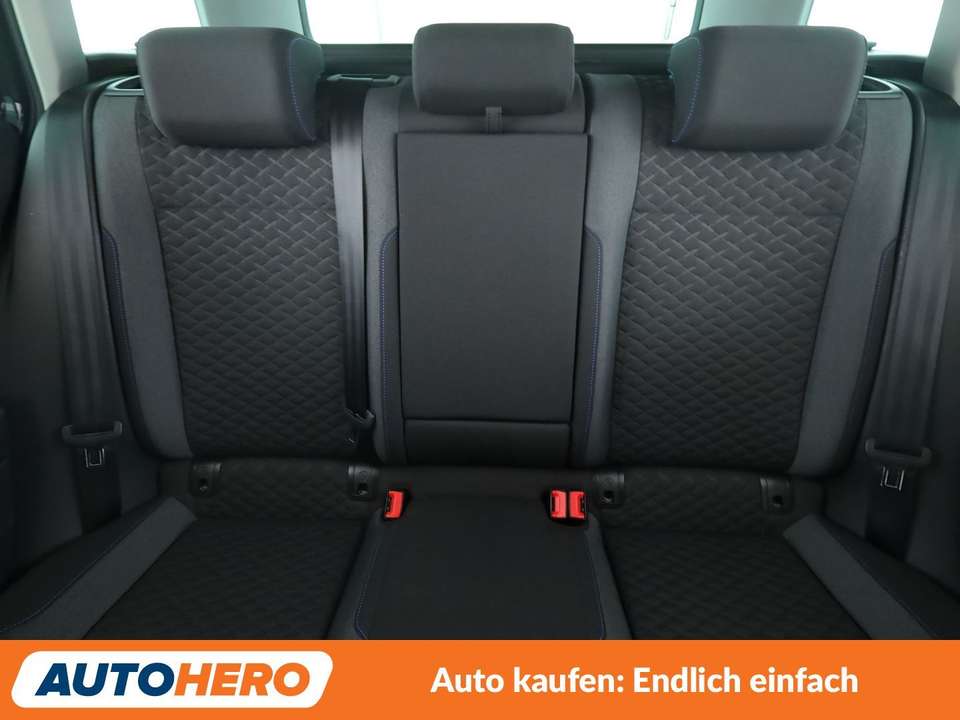 Volkswagen Golf - Imagem 15