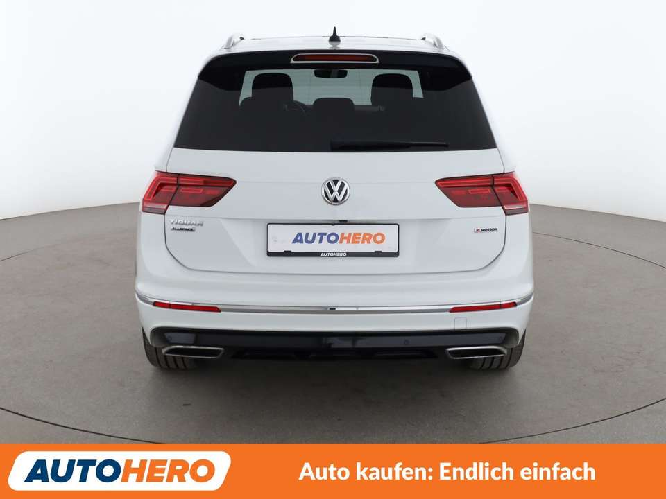 Volkswagen Tiguan Allspace - Imagem 5