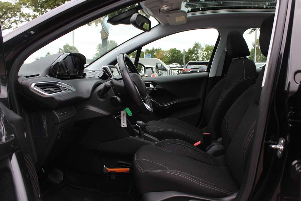 Peugeot 208 - Imagem 7