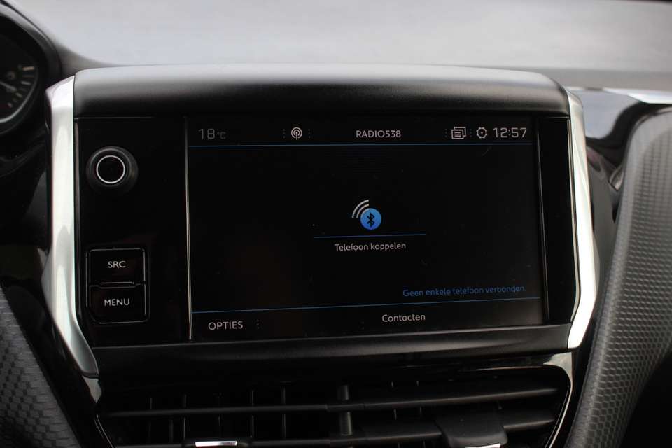 Peugeot 208 - Imagem 18