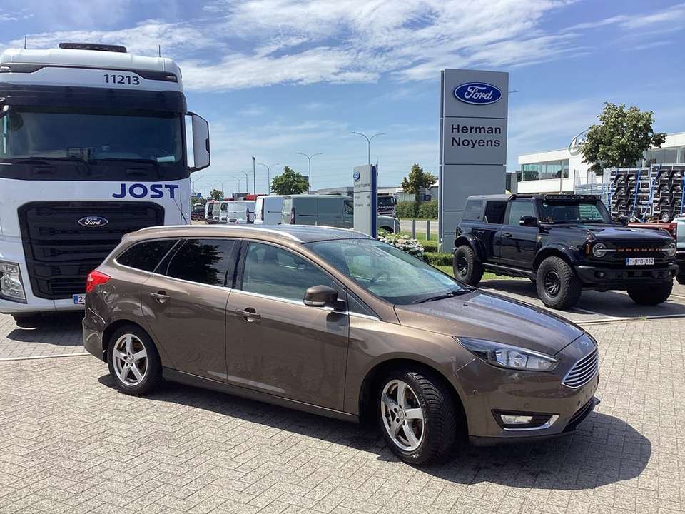 Ford Focus - Imagem 1