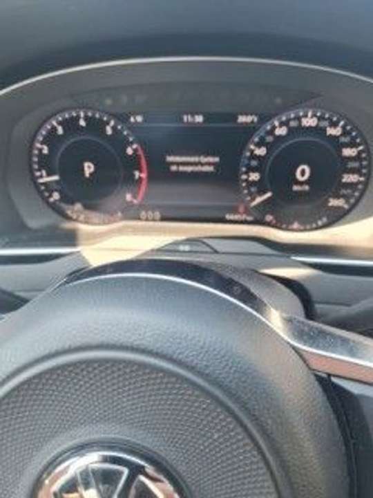 Volkswagen Passat Variant - Imagem 5