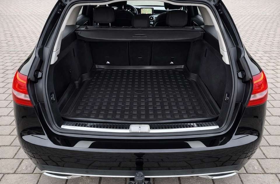 Mercedes-Benz C 220 - Imagem 14