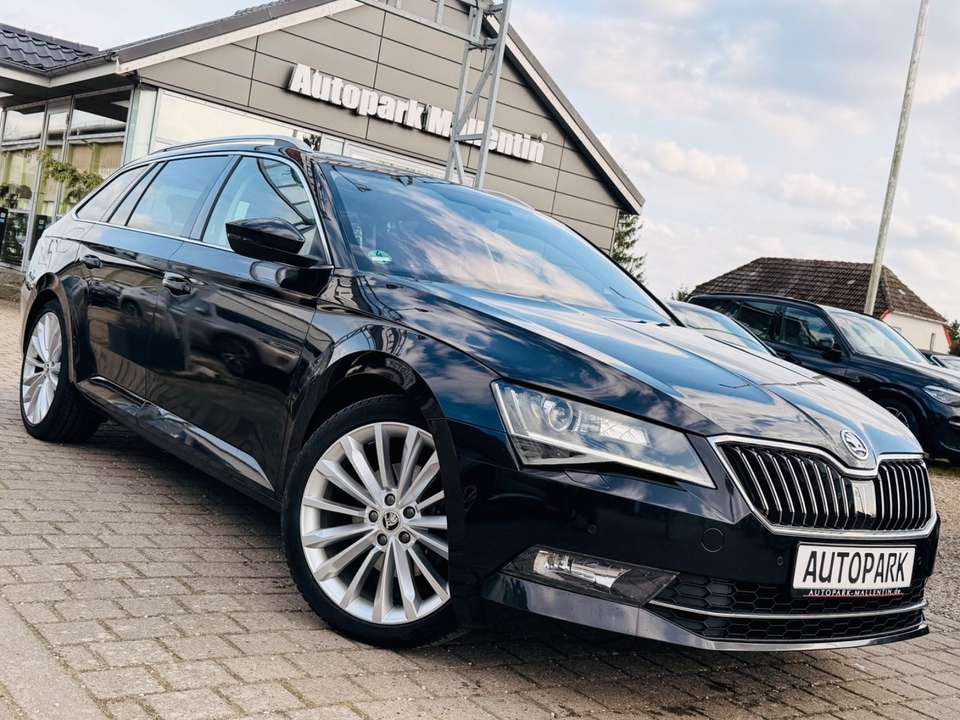 Skoda Superb - Imagem 1