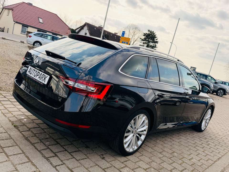 Skoda Superb - Imagem 6