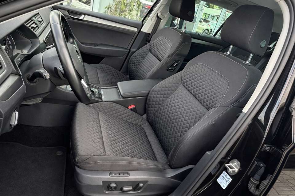 Skoda Superb - Imagem 9