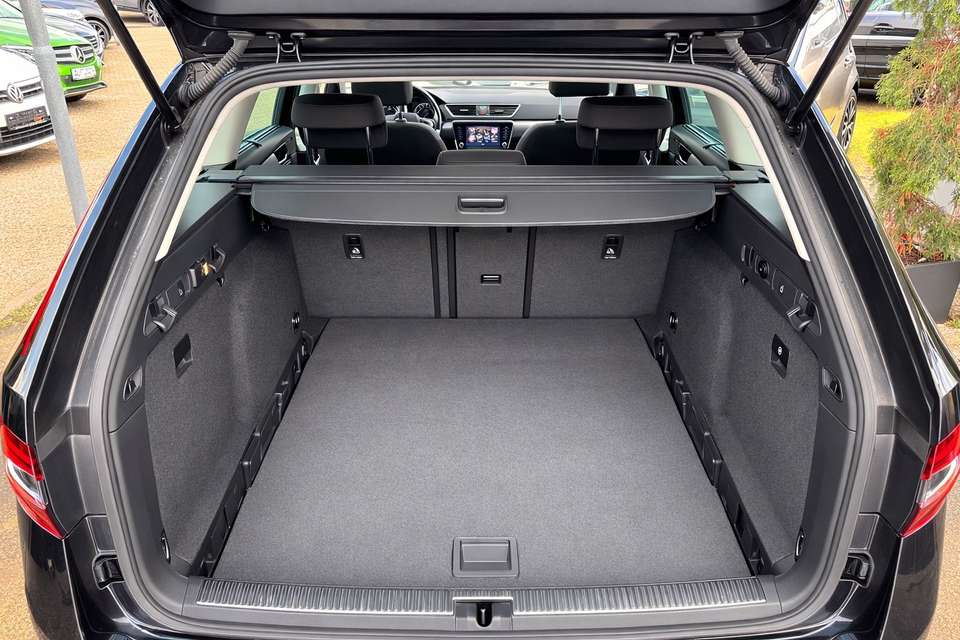 Skoda Superb - Imagem 14